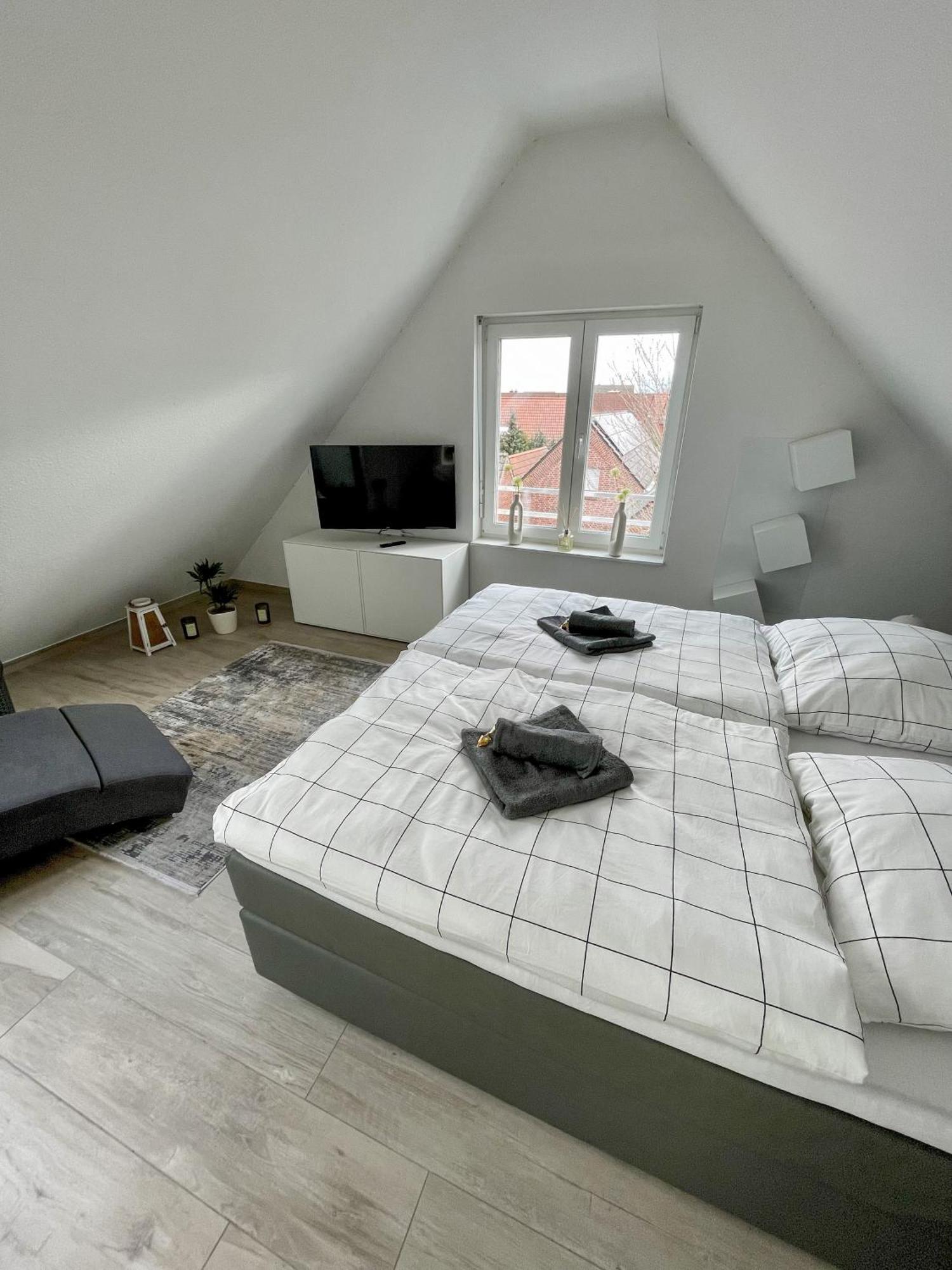 Ahaus: Stadtoase Mit Terrasse & Privater Garage エクステリア 写真