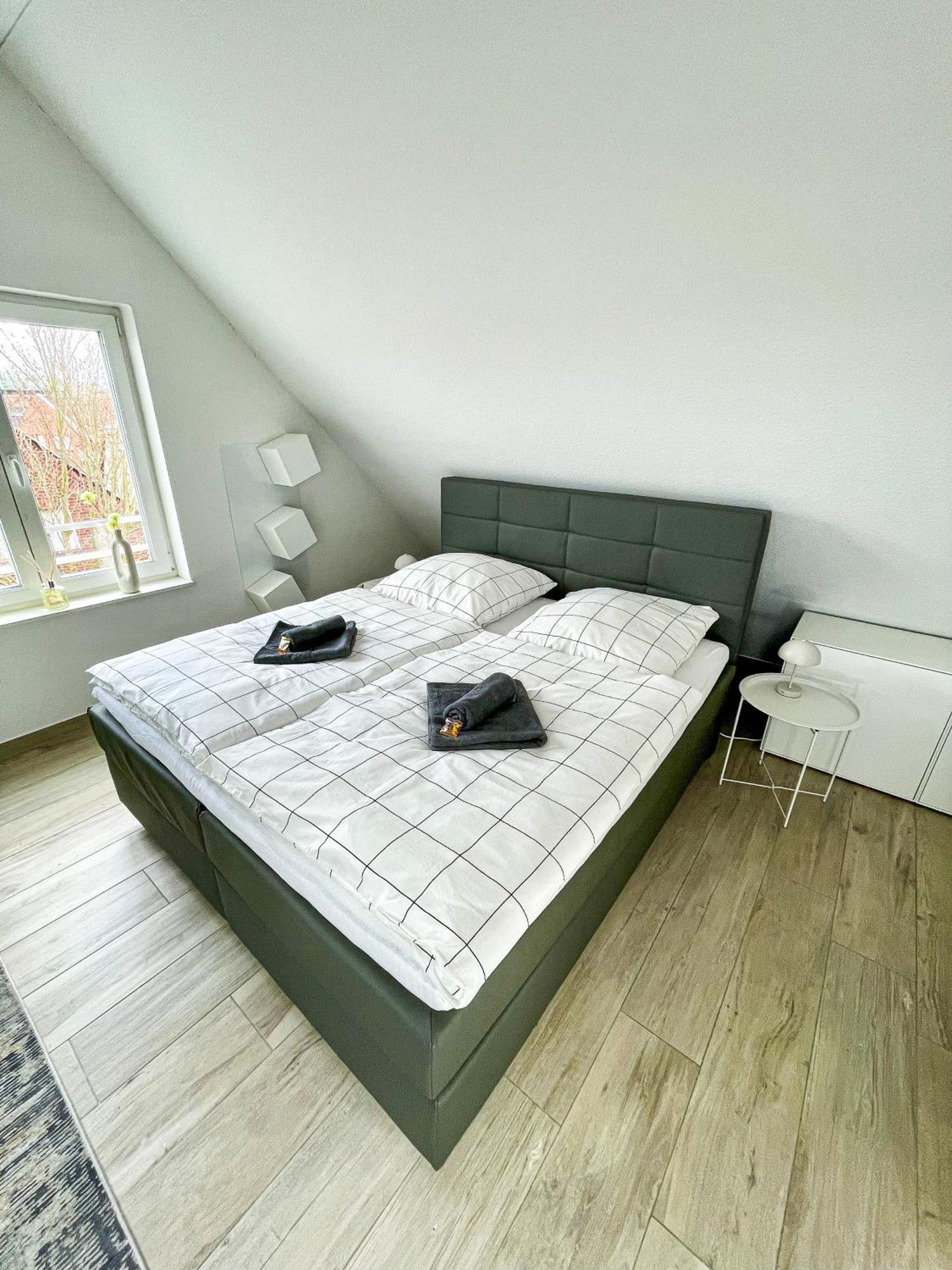 Ahaus: Stadtoase Mit Terrasse & Privater Garage エクステリア 写真